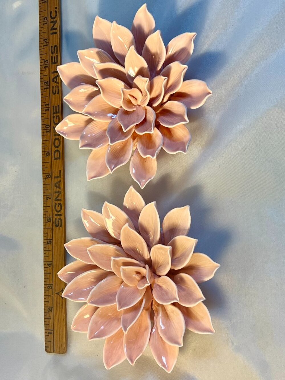 Set of 2 Pink Ceramic Flower Wall Decor Blush Pink Dahlia - SKUF2